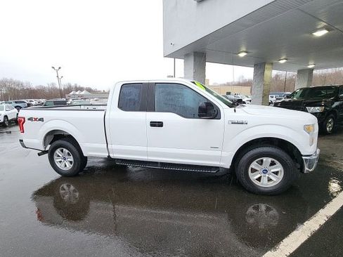 Used 2015 Ford F150 XL w/ Equipment Group 101A Mid image 4