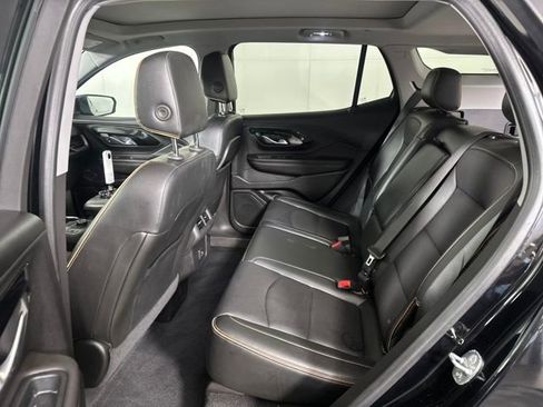 Used 2022 GMC Terrain AT4 w/ Infotainment Package II image 25