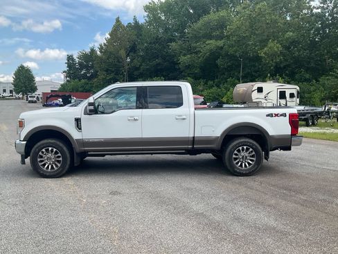 Used 2022 Ford F250 Lariat w/ Lariat Ultimate Package AWD/4WD image 8