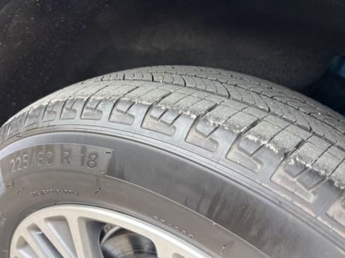 Used 2020 Ford Escape SEL image 28