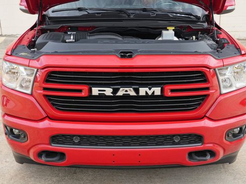 Used 2020 RAM 1500 Big Horn AWD/4WD image 7