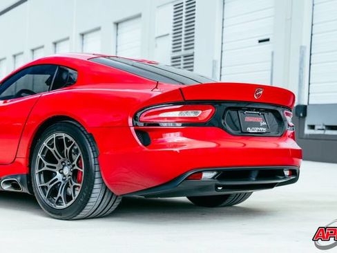 Used 2014 SRT Viper GTS w/ GTS Laguna Interior Package RWD image 53