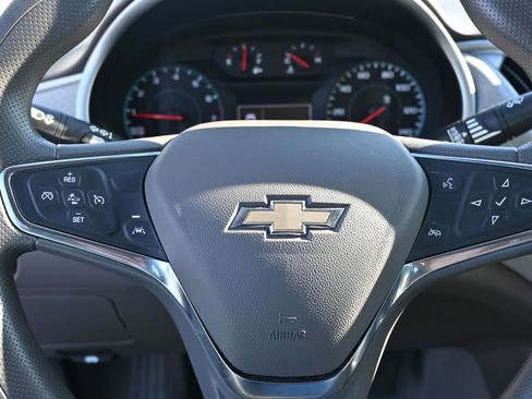 Used 2024 Chevrolet Malibu LT image 30
