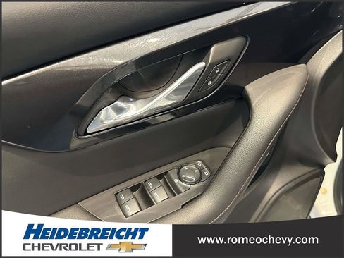 Used 2019 Chevrolet Blazer RS w/ Sun and Wheels Package image 19