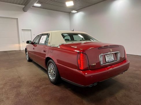 Used 2005 Cadillac De Ville DHS w/ Equipment Group FWD image 34