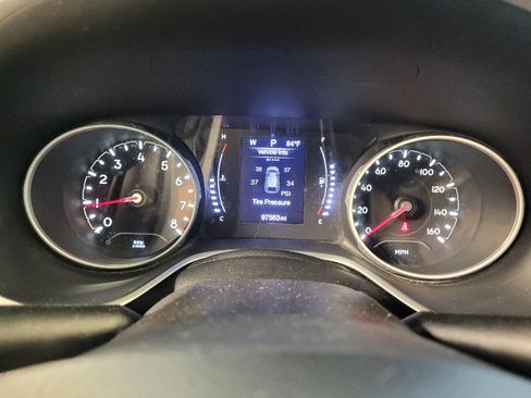 Used 2017 Jeep Compass Latitude AWD/4WD image 23