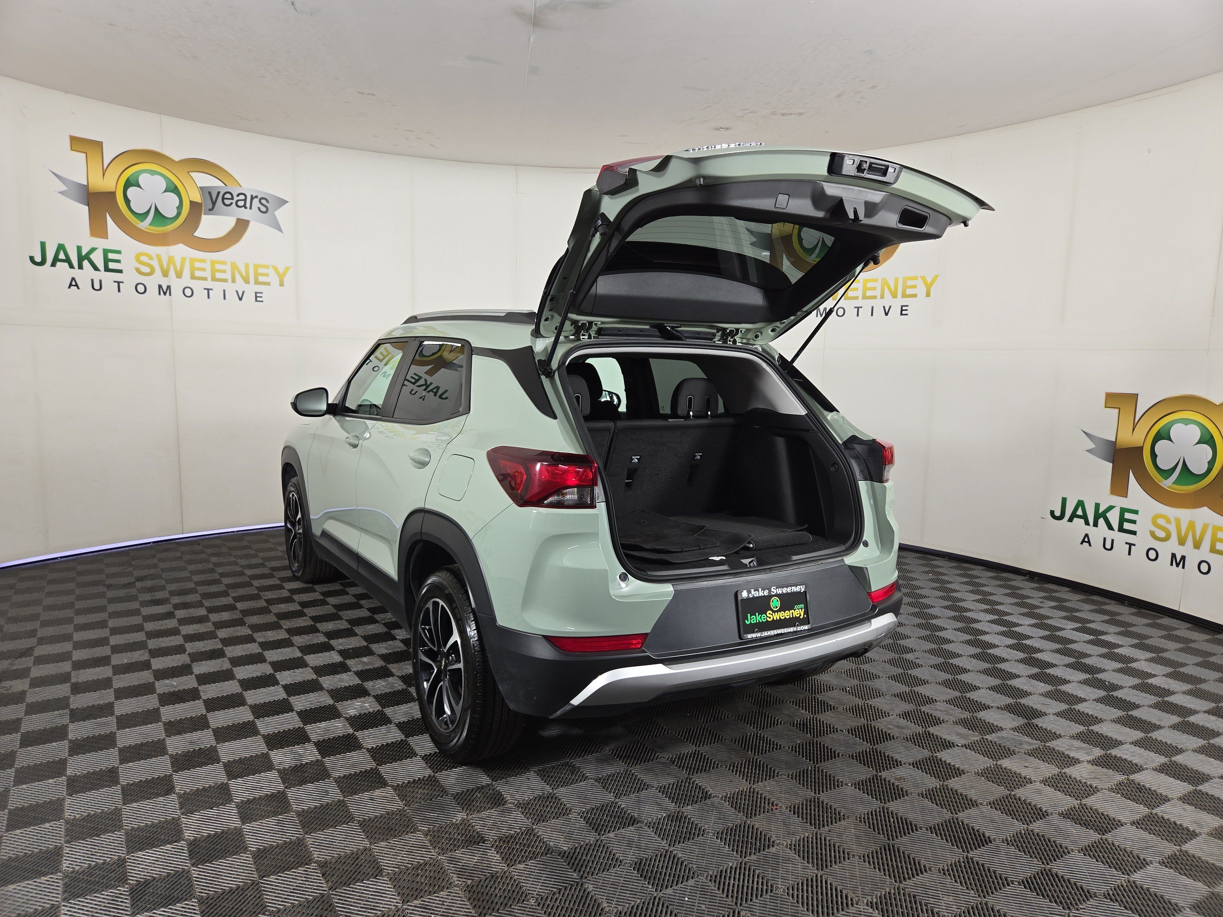 Used 2025 Chevrolet TrailBlazer LT FWD image 30