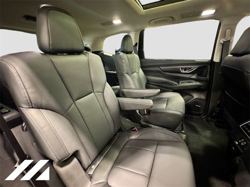 New 2025 Subaru Ascent Limited image 30