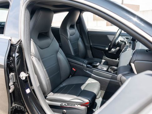 Used 2020 Mercedes-Benz CLA 250 w/ Premium Package image 17