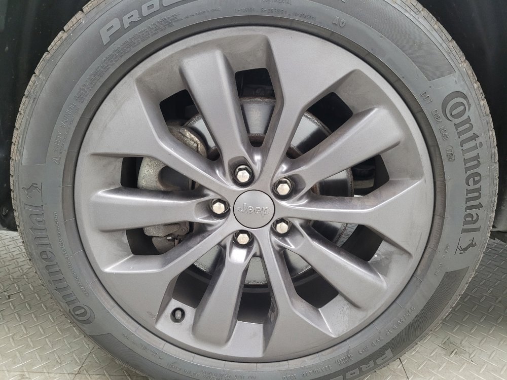 Used 2021 Jeep Cherokee Latitude Lux 80th Anniv w/ Quick Order Package 26U 80TH AWD/4WD image 31