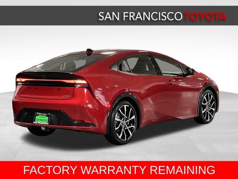 Certified 2026 Toyota Prius Plug-In Hybrid image 5