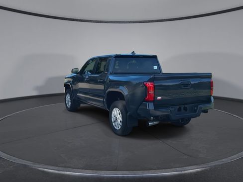 Used 2026 Toyota Tacoma SR5 RWD image 6