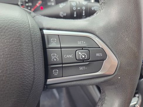 Used 2023 Jeep Compass Limited AWD/4WD image 21
