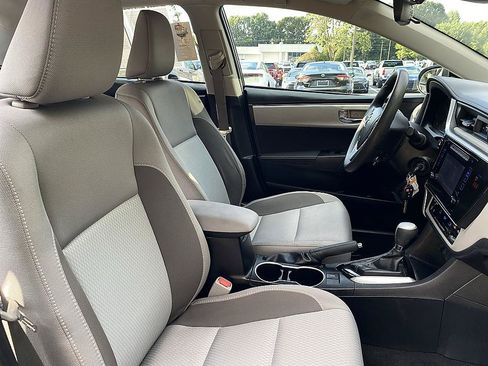 Certified 2018 Toyota Corolla LE FWD image 20