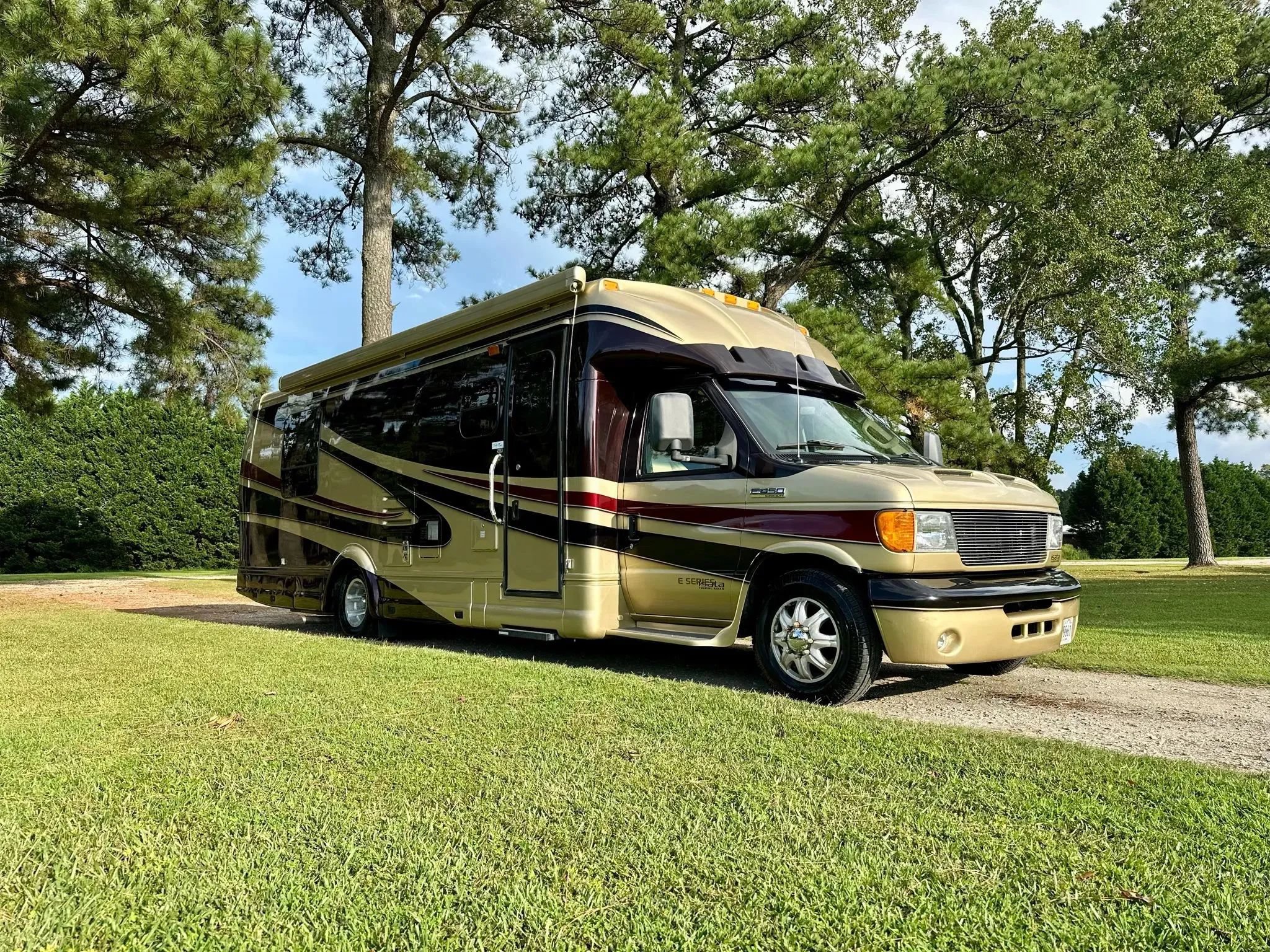 Used 2006 Ford E-450 and Econoline 450 RWD image 4
