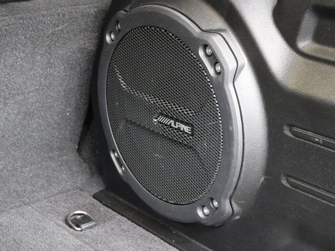 Used 2023 Jeep Wrangler Unlimited Sahara image 37