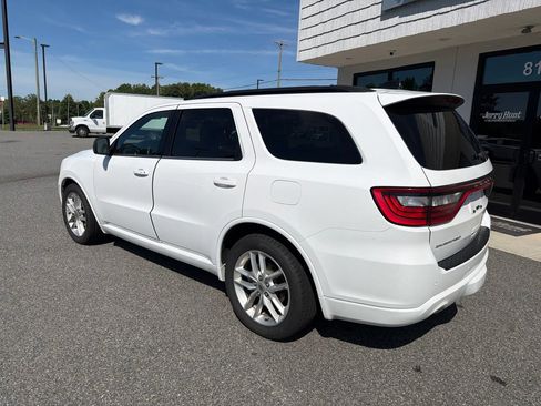 Used 2024 Dodge Durango GT RWD image 6
