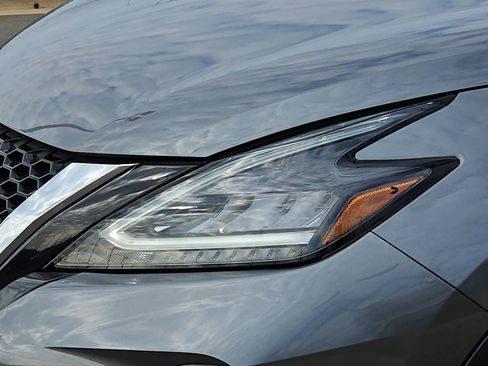 Used 2024 Nissan Murano SV image 27