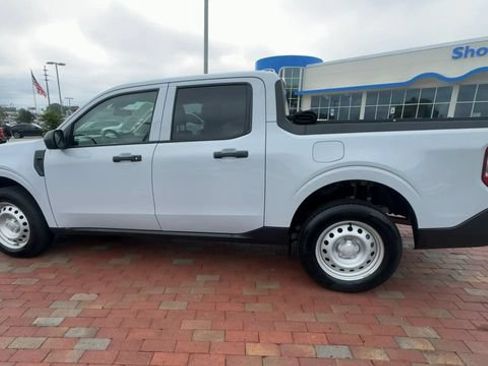 Used 2025 Ford Maverick XL FWD image 8
