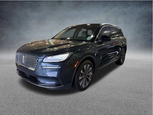 Used 2021 Lincoln Corsair Reserve w/ Elements Package FWD image 3