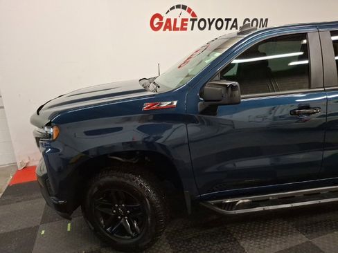 Used 2020 Chevrolet Silverado 1500 LT Trail Boss image 4