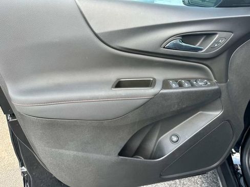 Used 2024 Chevrolet Equinox RS w/ LPO, Floor Liner Package image 17