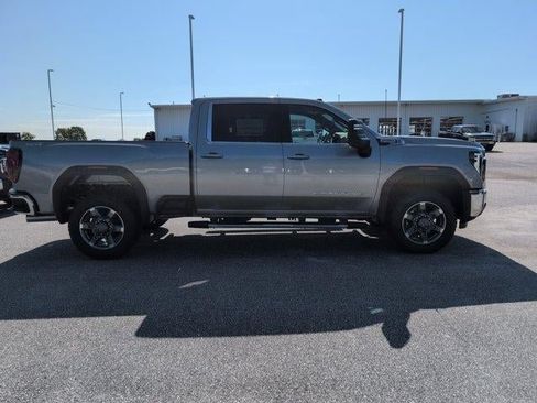 New 2026 GMC Sierra 2500 SLE w/ SLE Value Package; AWD/4WD image 10
