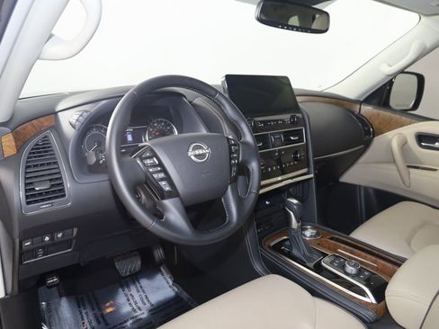 Used 2024 Nissan Armada SL w/ Captain's Chairs Package image 26