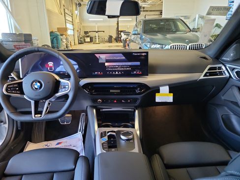 New 2026 BMW i4 xDrive40i w/ M Sport Package AWD/4WD image 3