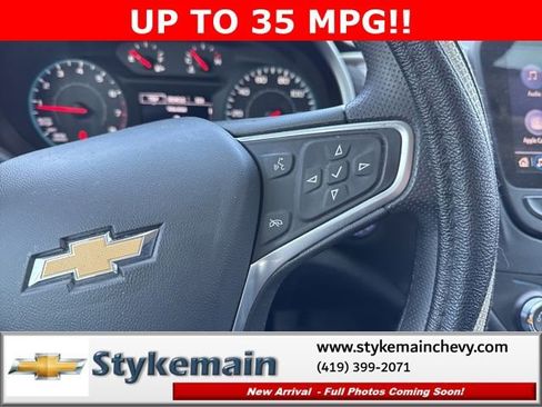 Used 2023 Chevrolet Malibu LS image 18