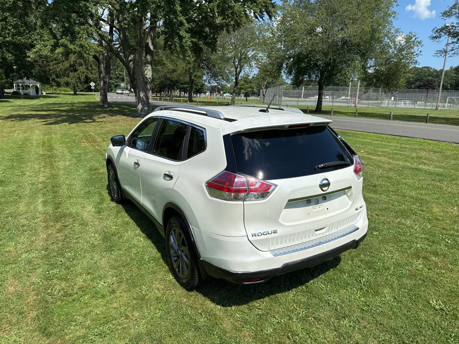 Used 2016 Nissan Rogue SL AWD/4WD image 10