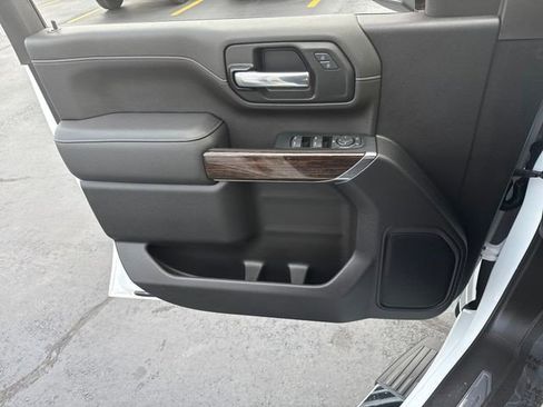 Certified 2023 GMC Sierra 2500 SLE w/ SLE Convenience Package image 6