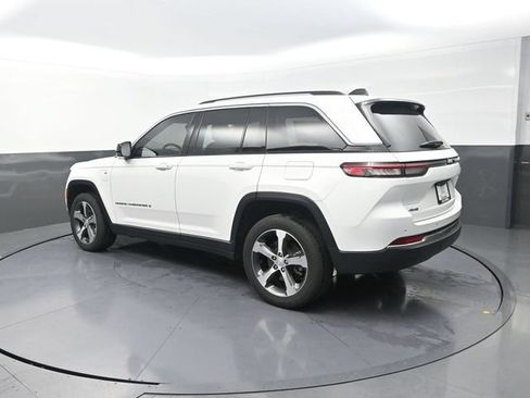 Used 2023 Jeep Grand Cherokee 4WD 4xe image 7