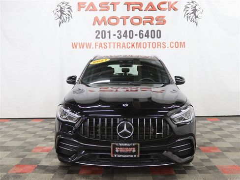 Used 2021 Mercedes-Benz GLA 35 AMG 4MATIC image 2
