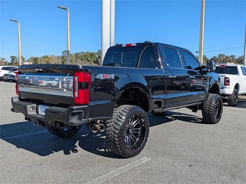 Used 2023 Ford F250 Platinum image 4