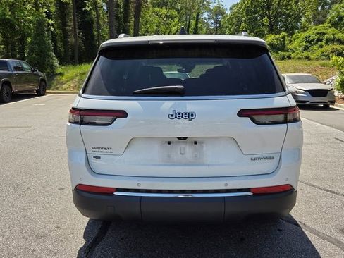 Used 2022 Jeep Grand Cherokee L Limited image 7