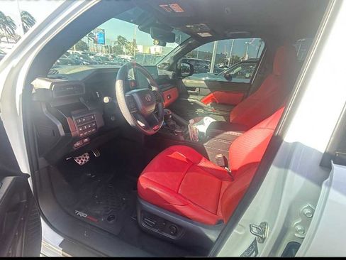 Used 2025 Toyota 4Runner TRD Pro AWD/4WD image 3