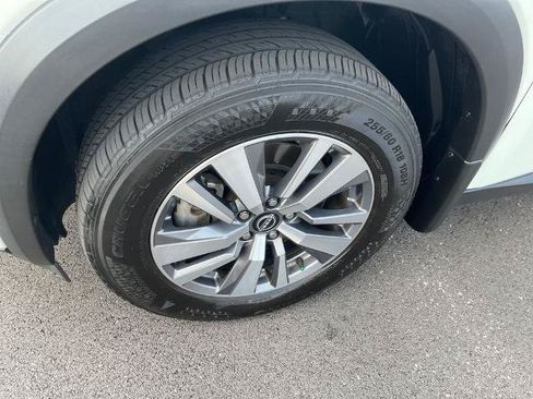 Certified 2023 Nissan Pathfinder SL AWD/4WD image 9