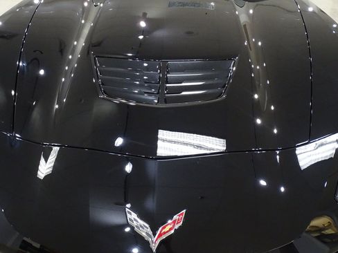 Used 2016 Chevrolet Corvette Z06 w/ 3LZ Preferred Equipment Group RWD image 26