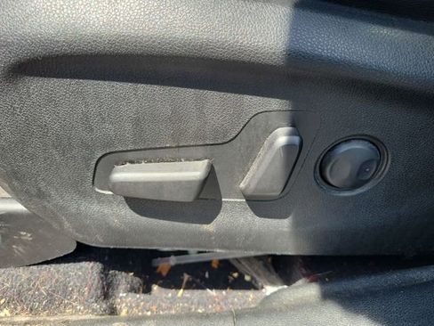 Used 2020 Kia Sorento EX FWD image 39