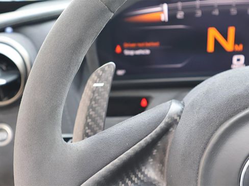 Used 2018 McLaren 720S Performance image 20