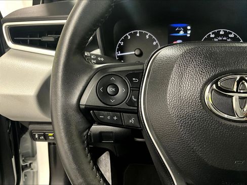 Used 2023 Toyota Corolla SE w/ Carpet Mat Package (TMS) image 22