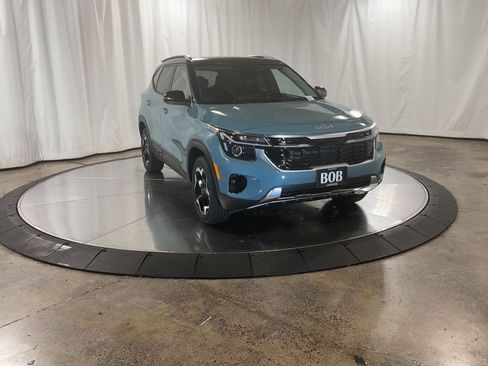 Certified 2026 Kia Seltos S image 4