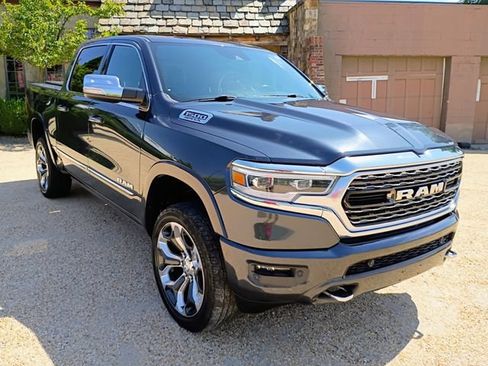 Used 2019 RAM 1500 Limited RWD image 2