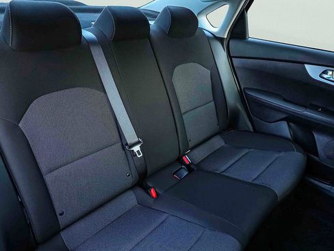 Certified 2024 Kia Forte LXS w/ LXS Technology Package FWD image 25