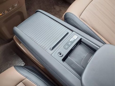 New 2026 Kia EV9 GT-Line image 8