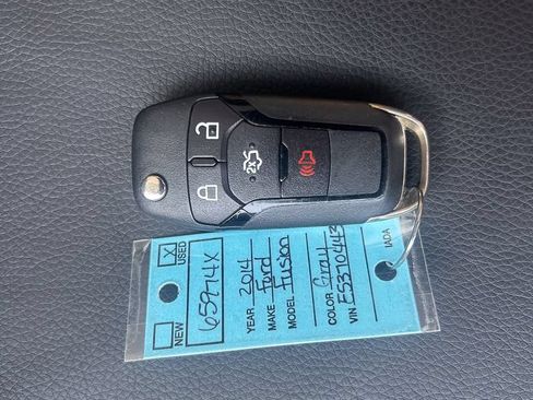Used 2014 Ford Fusion S FWD image 32