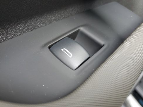 New 2025 GMC Hummer EV 2X image 17