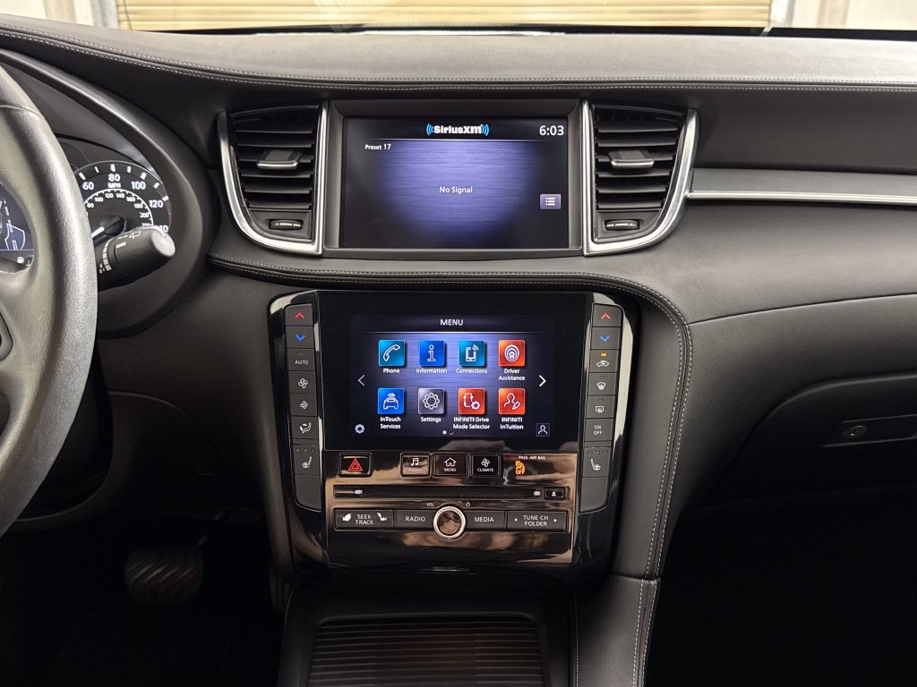Used 2021 INFINITI QX50 Luxe FWD image 17