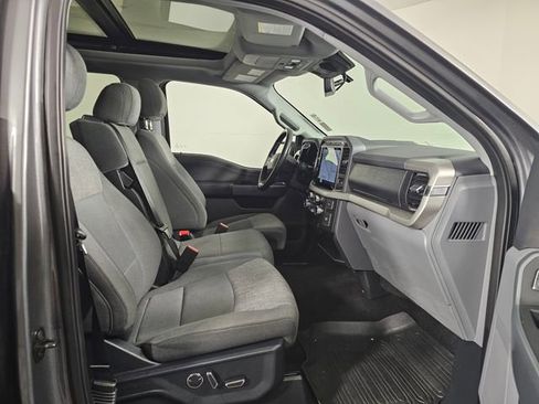 Used 2021 Ford F150 XLT w/ Equipment Group 302A High image 11